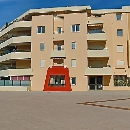 - 6 Pers, 38 M2, 2/1 Sète
