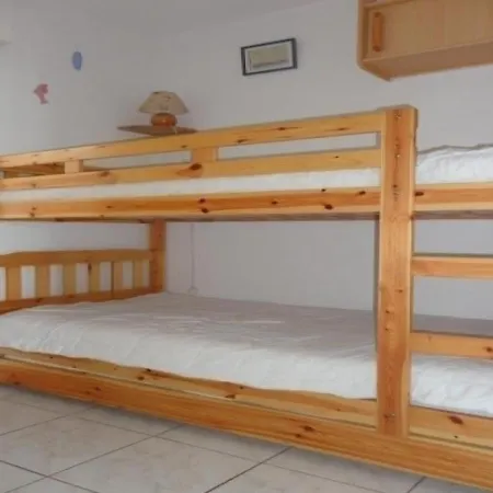 - 6 Pers, 38 M2, 2/1 Sète